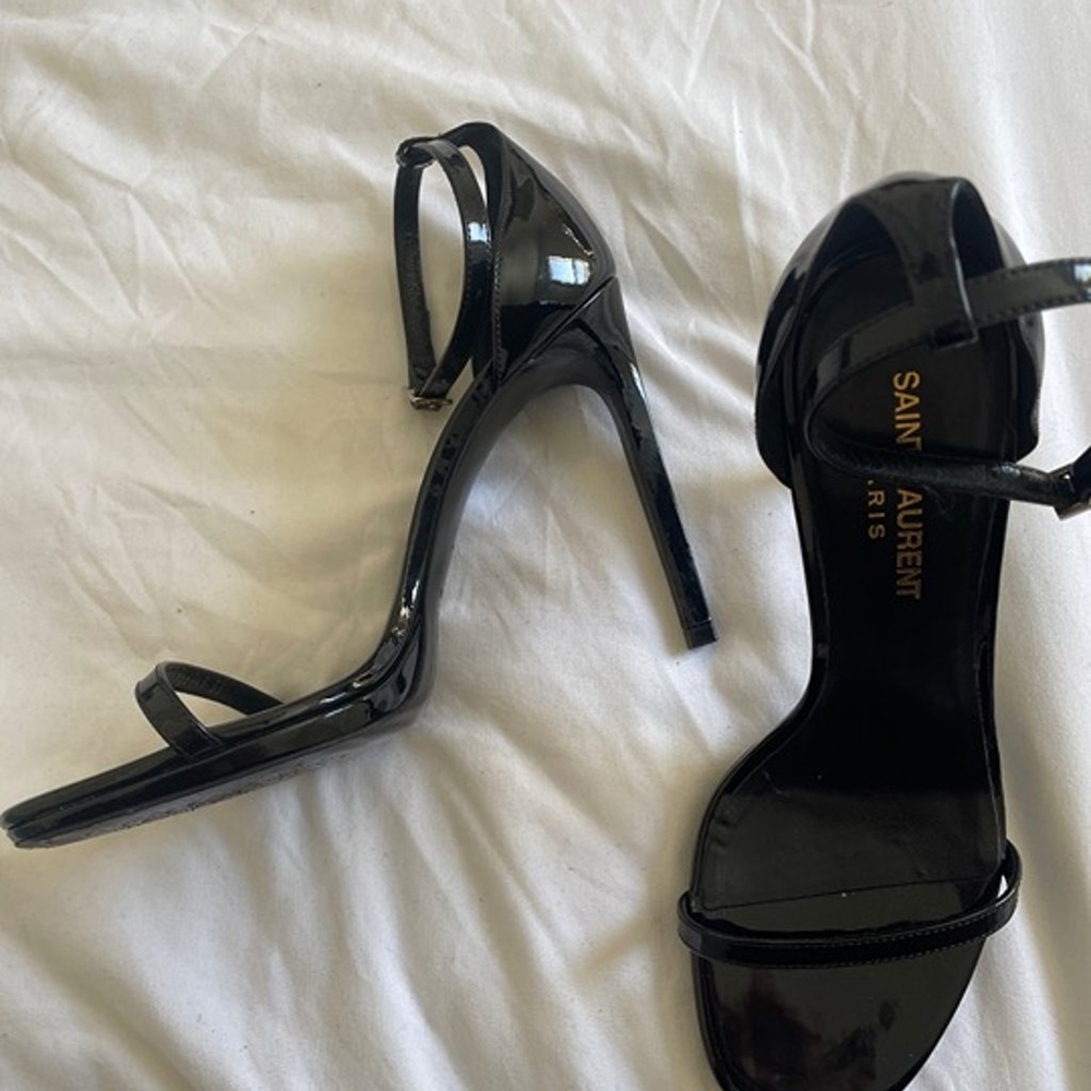 Saint Laurent patent leather heels - Picture 2 of 3